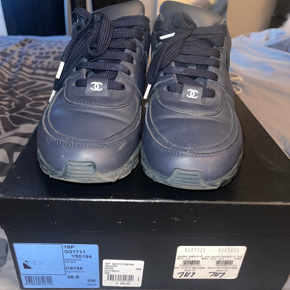 Woman’s Chanel sneakers size 38.5 blue/white